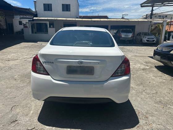 NISSAN VERSA 1.0 12V FLEX 4P MANUAL NISSAN VERSA 1.0 12V FLEX 4P MANUAL